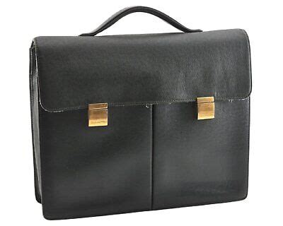 Authentic Louis Vuitton Taiga Serviette Kazan Briefcase Black